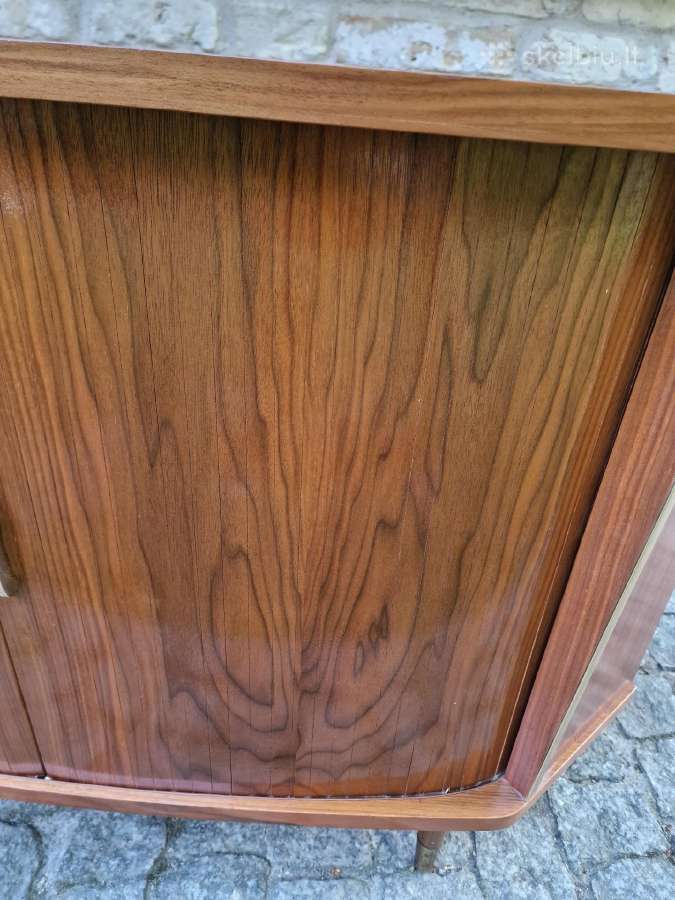 Vintažinė mid century riešuto kampinė spintelė - nuotraukos Nr. 33