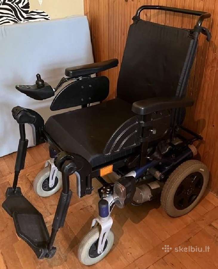 Parduodu elektrinį neįgaliojo vežimėlį Invacare - nuotraukos Nr. 4