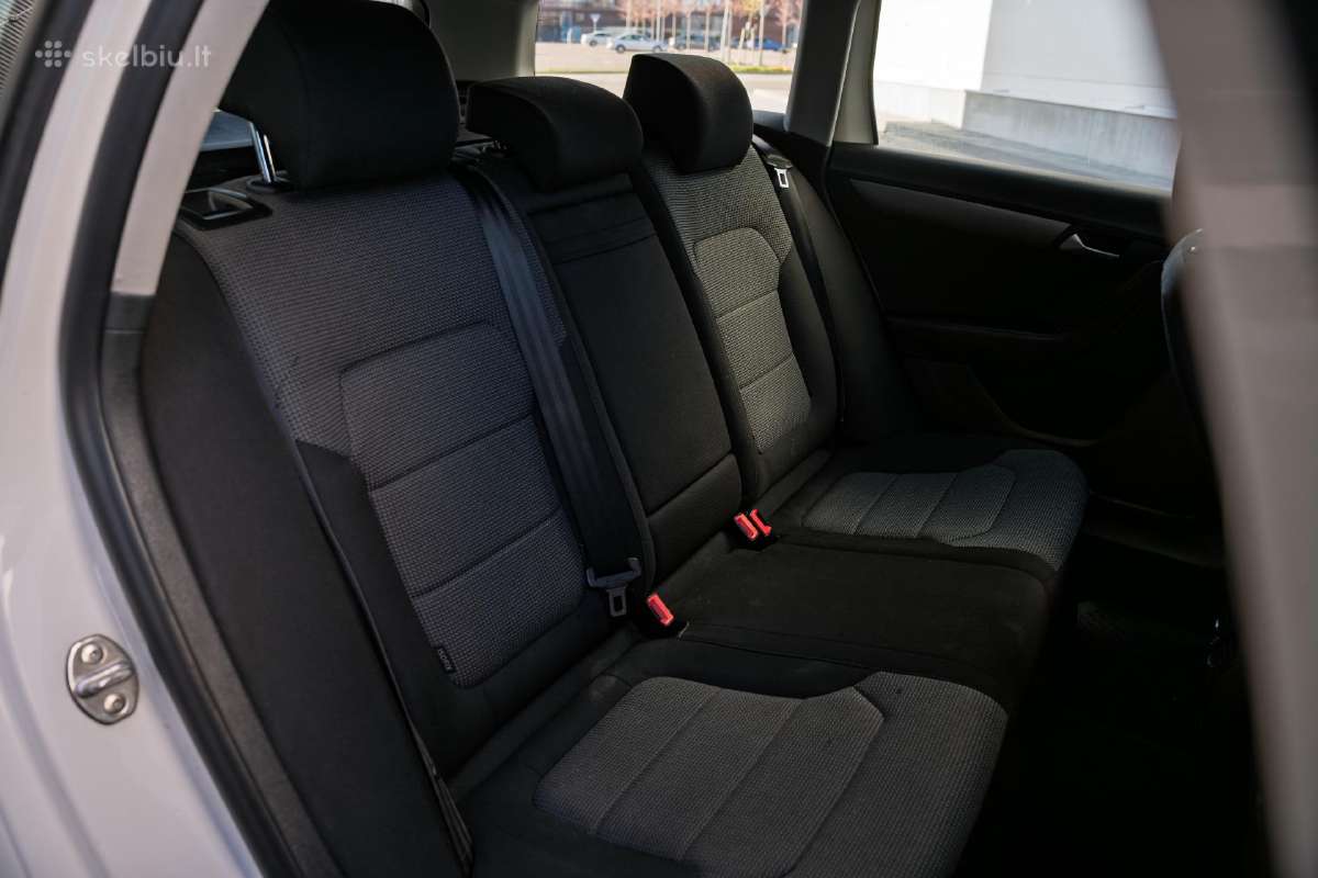 Automobilio nuoma Klaipėda - VW Passat B7 - nuotraukos Nr. 8