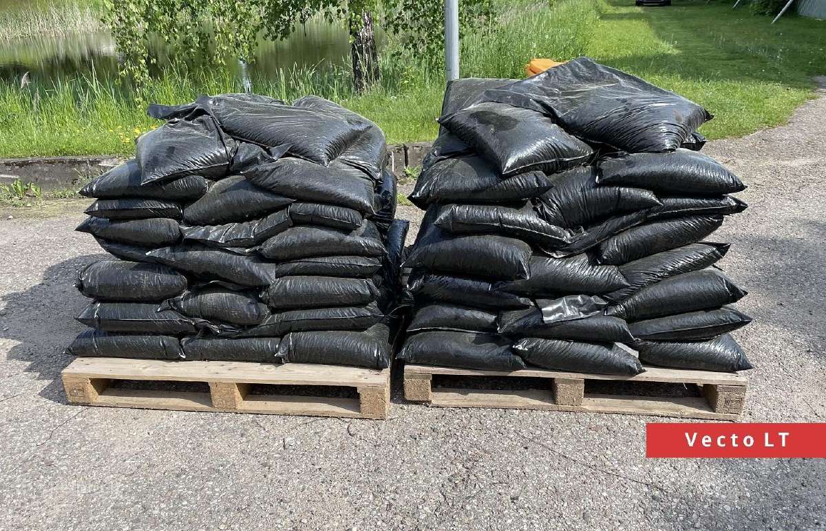 Šaltas asfaltas po 25 kg Vilniuje
