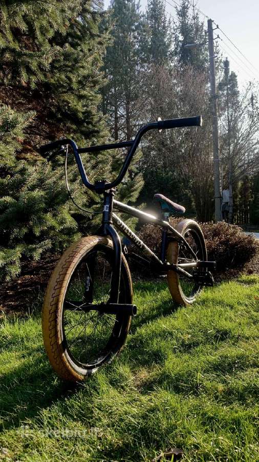 BMX dviratis