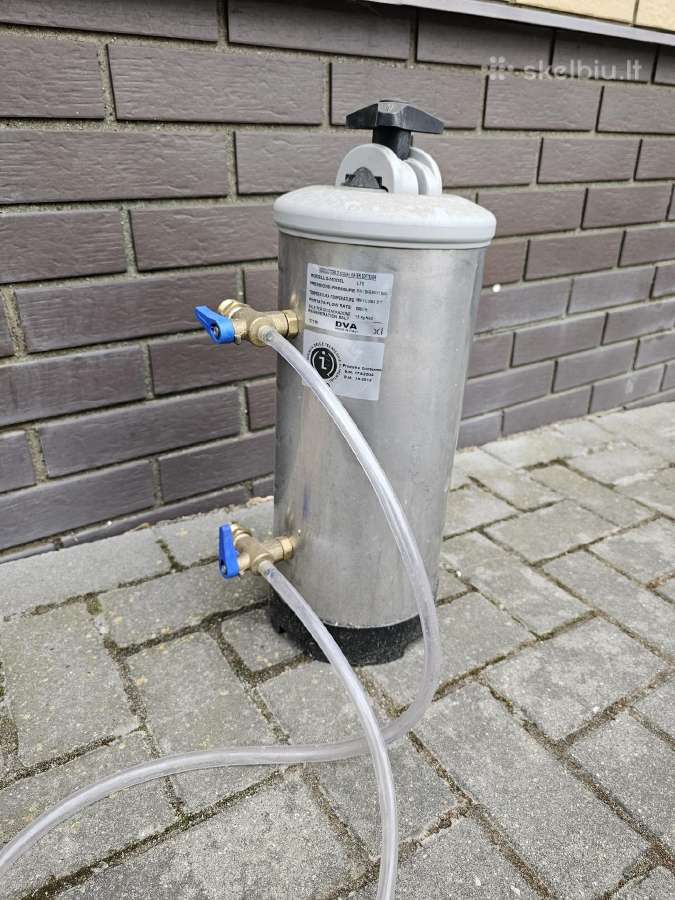 Vandens minkštinimo aparatas