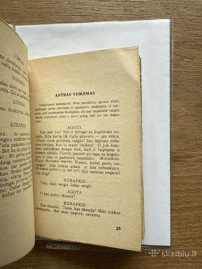 Šypsančios akys.4 veiksmų komedija. - nuotraukos Nr. 4