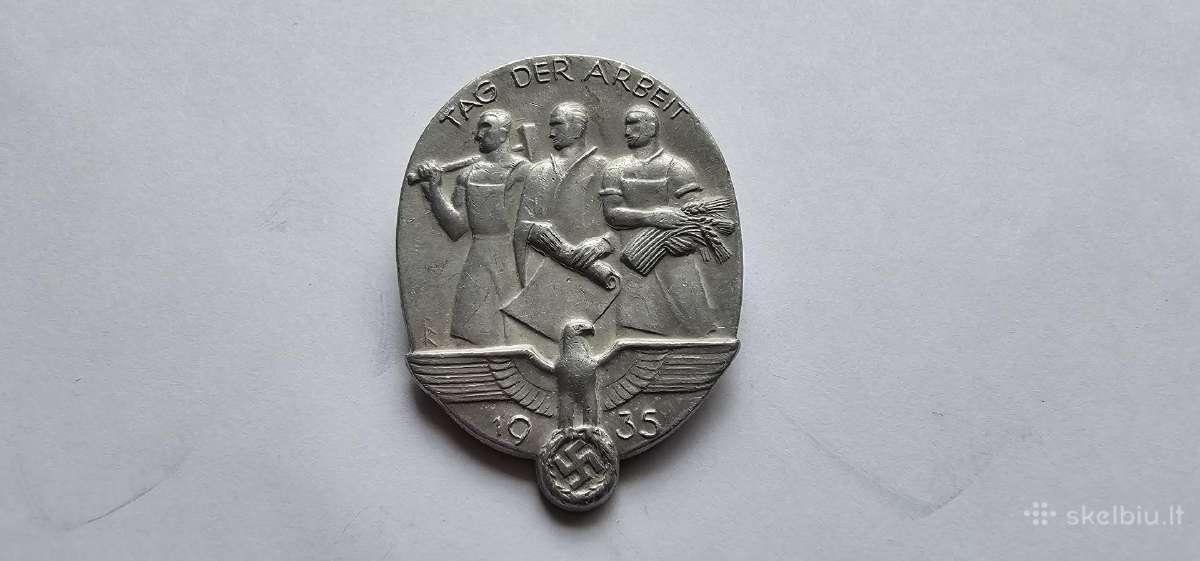 1936 3 reicho zenkliukas ,kolekcinis stovis