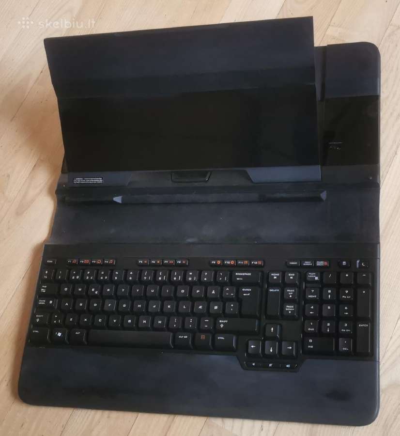 Kaviatura + stovas Logitech Alto plančetei