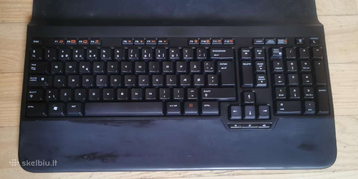 Kaviatura + stovas Logitech Alto plančetei - nuotraukos Nr. 2