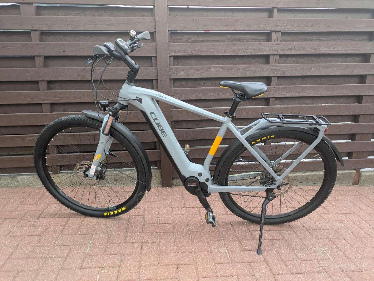 Elektrinis dviratis Cube Touring Hybrid Pro 625