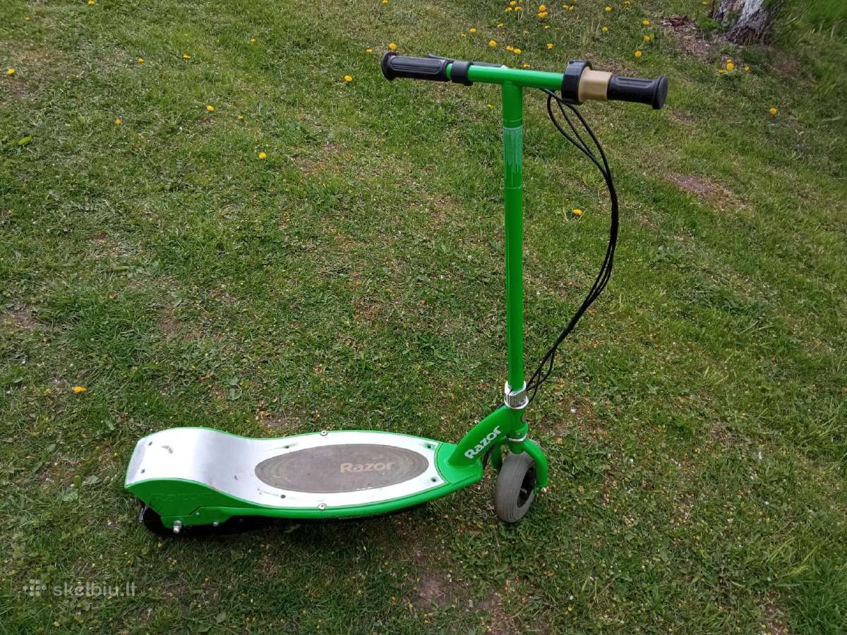 Elektrinis paspirtukas Razor