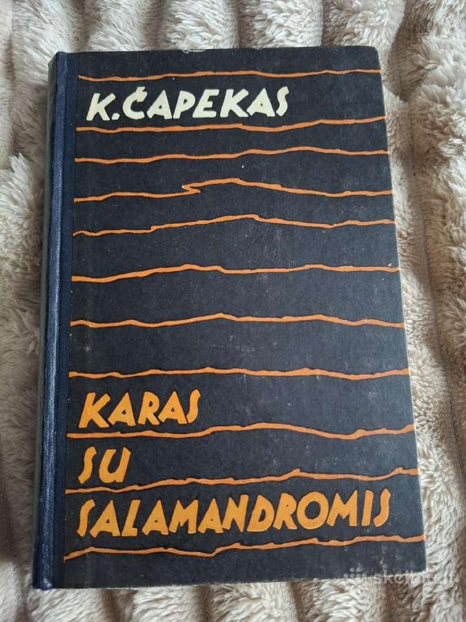Karas su salamandromis