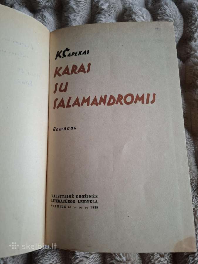 Karas su salamandromis - nuotraukos Nr. 3