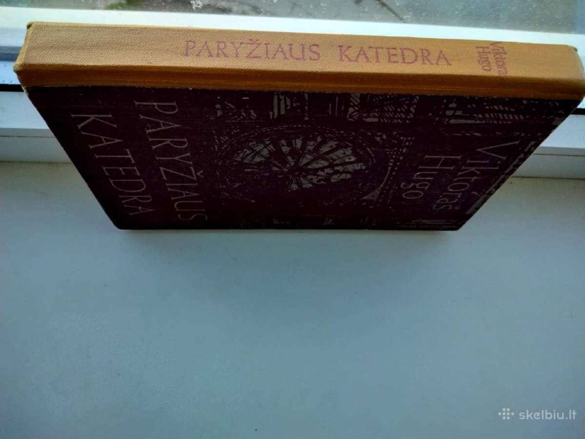 V. Hugo. Paryžiaus katedra - nuotraukos Nr. 12