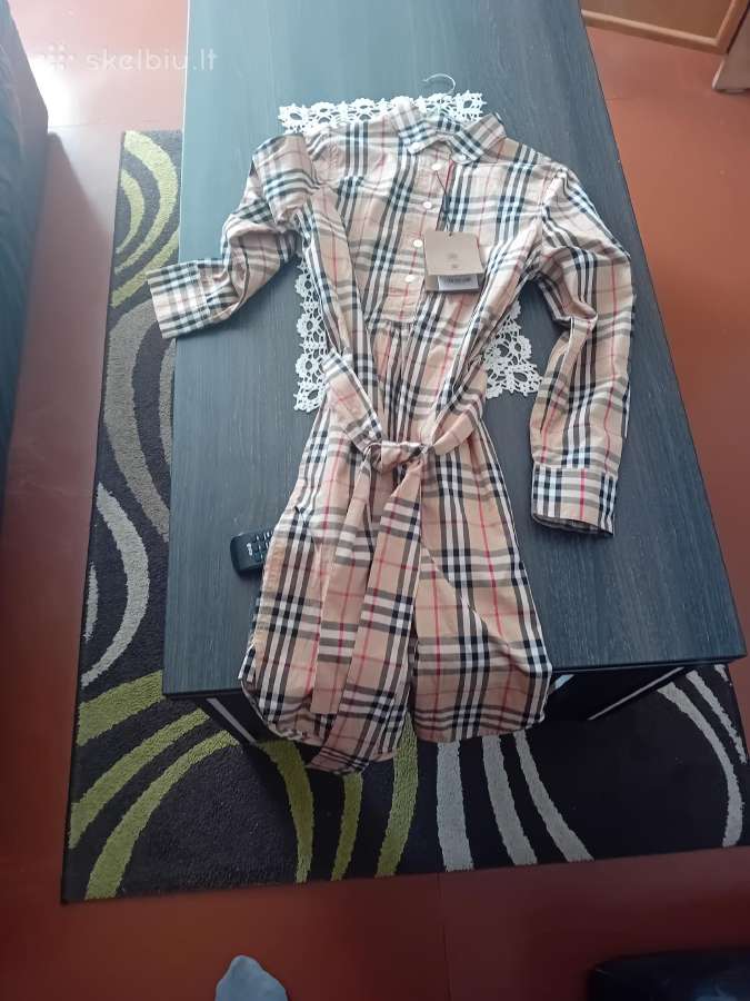 Burberry vintage S dydzio suknele. Moketa 830e. - nuotraukos Nr. 14