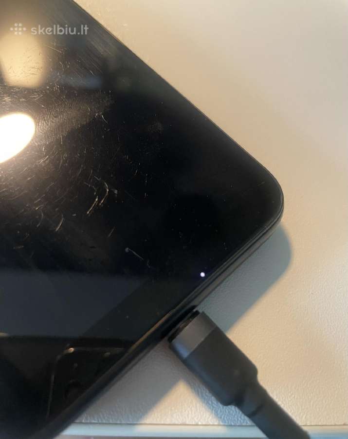 Redmi 7 dalims
