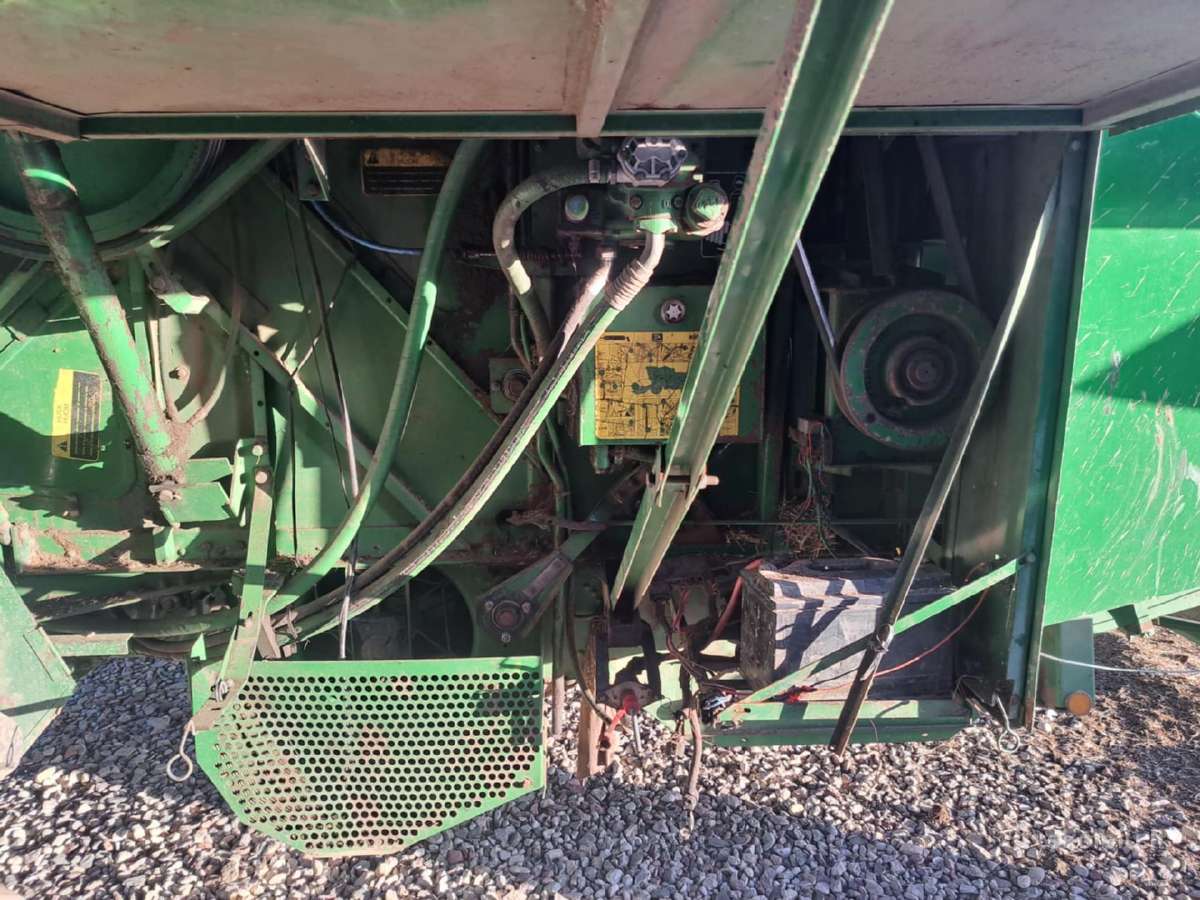 Parduodu kombainą John Deere 1085 hidro4 - nuotraukos Nr. 5
