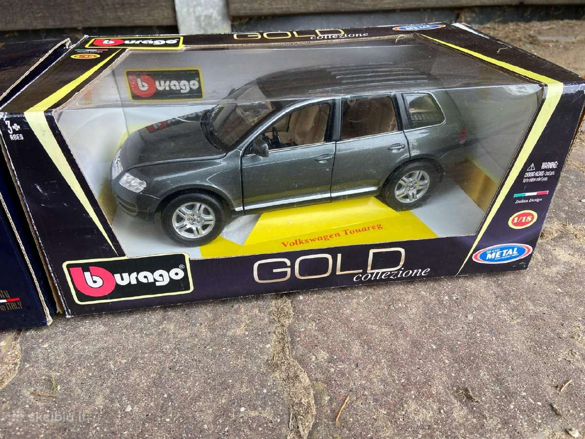 VW Touareg kolekcinis modeliukas 1:18 atsidaro - nuotraukos Nr. 2