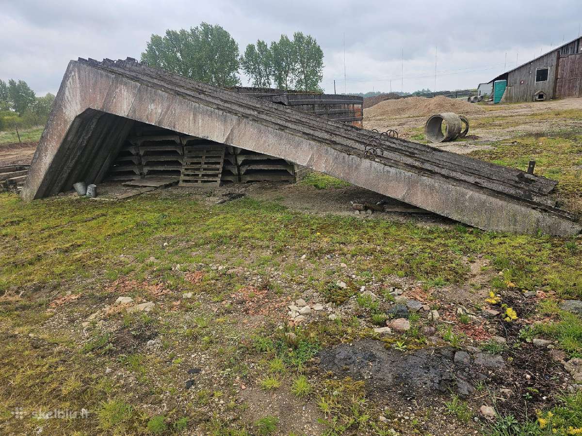 Angaras kliuškos 18m kliuskine ferma