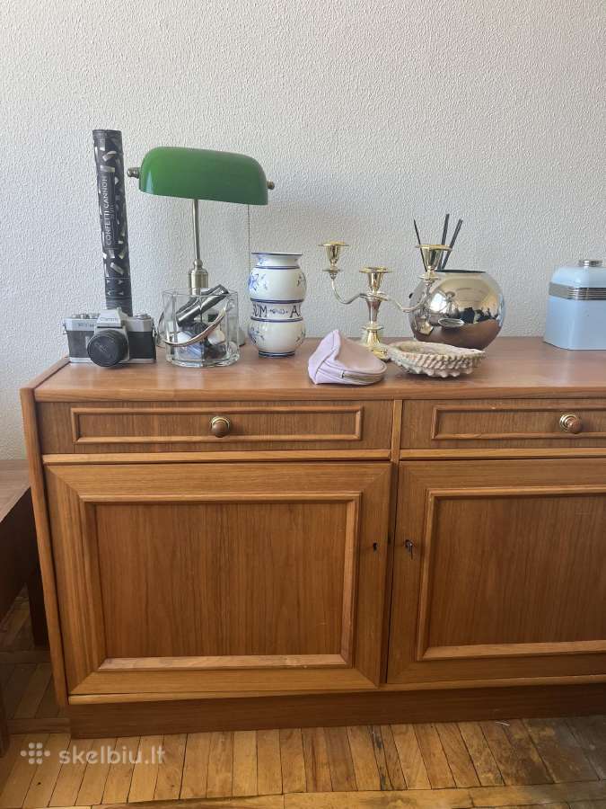 Mid century medine komoda su viduje zaliu veliuru - nuotraukos Nr. 4
