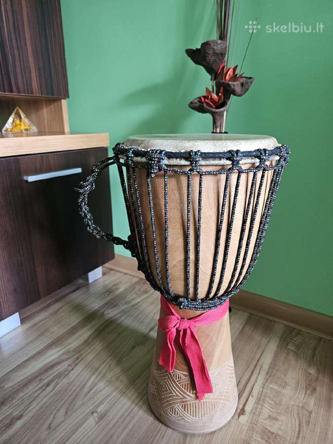 Afrikos būgnas djembe