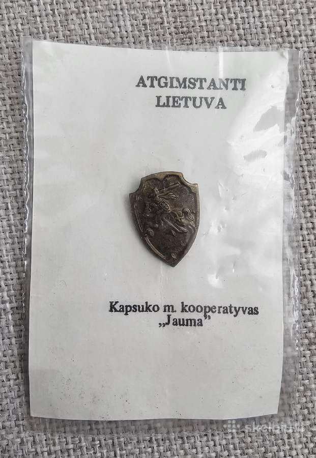 Pirmieji kooperatyvo ženkliukai. - nuotraukos Nr. 4