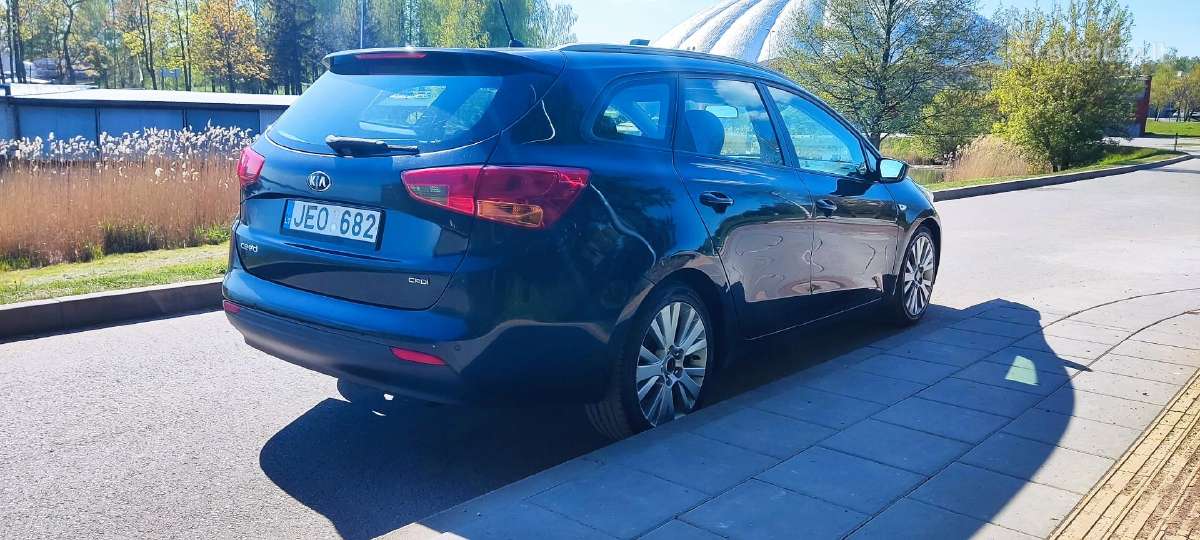 Kia Ceed 2012.12 su Ta 2027.04 automatas dyzelis - nuotraukos Nr. 4