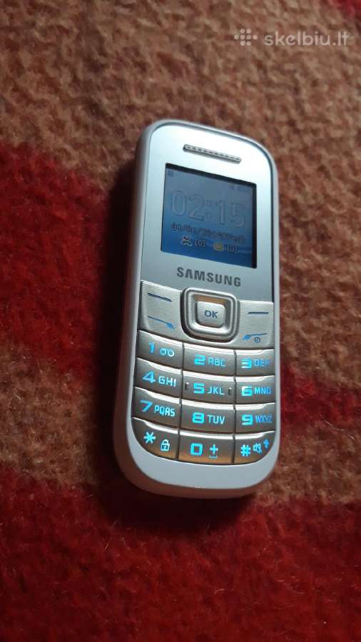 Samsung e1200