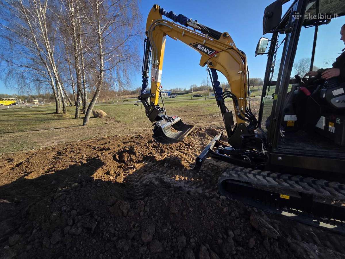 Bobcat vikšrinis, ekskavatorius, dumperis raciokas - nuotraukos Nr. 24