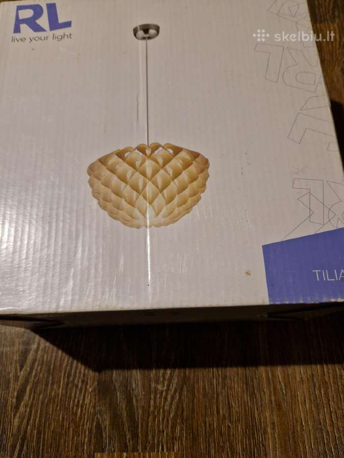 Naujas pakabinamas šviestuvas