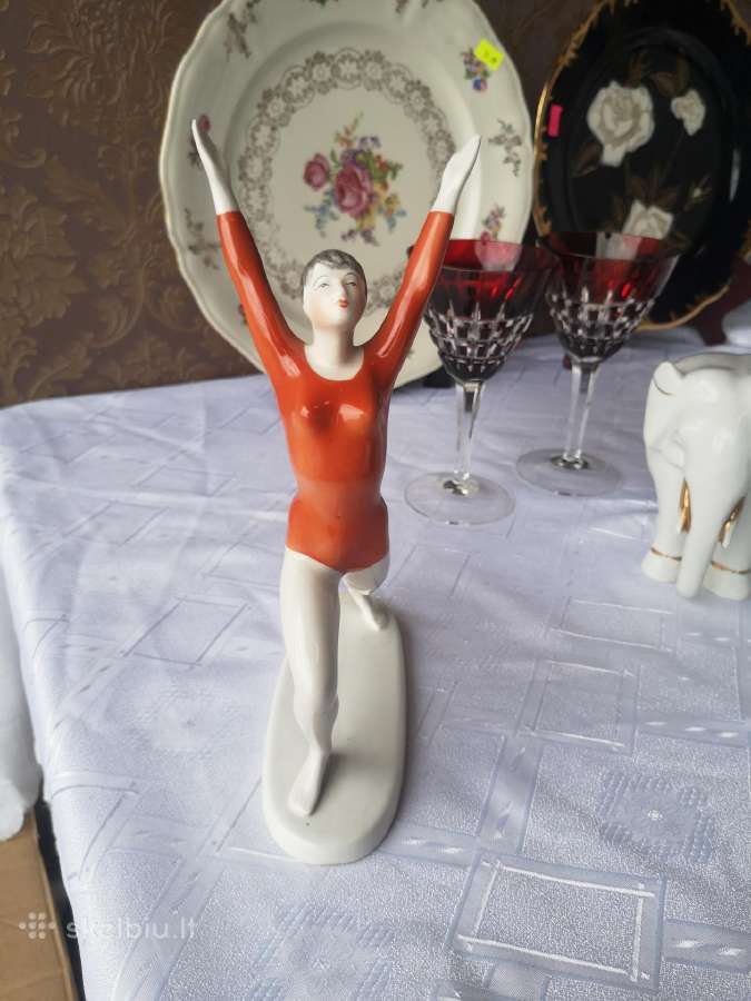 Gzel statulele,vengriska