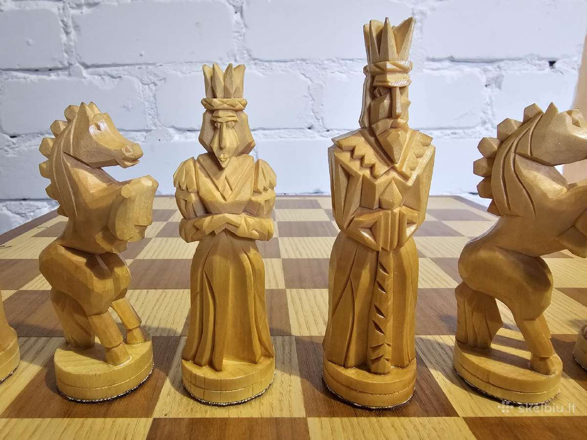 Prabangūs rankų darbo šachmatai