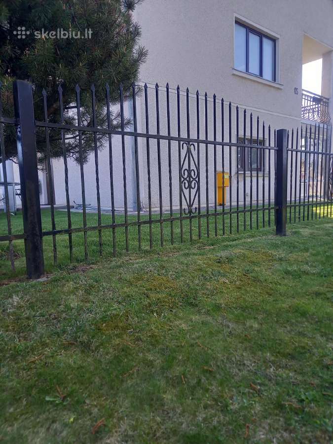 Parduodu kalvio darbo segmentinę tvorą - nuotraukos Nr. 9