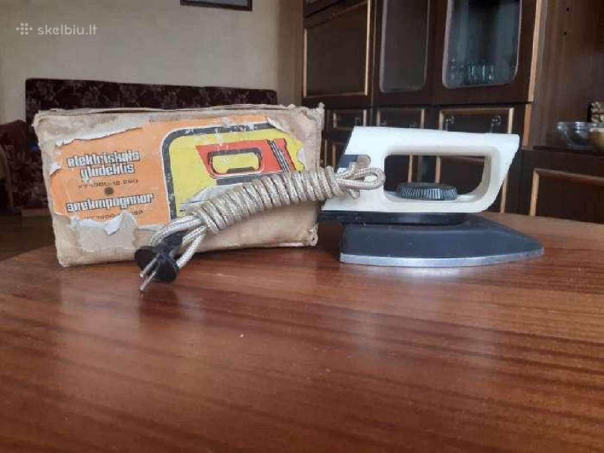 Vintažinius CcCCCP laikų lygintuvus 2vnt.1 Naujas