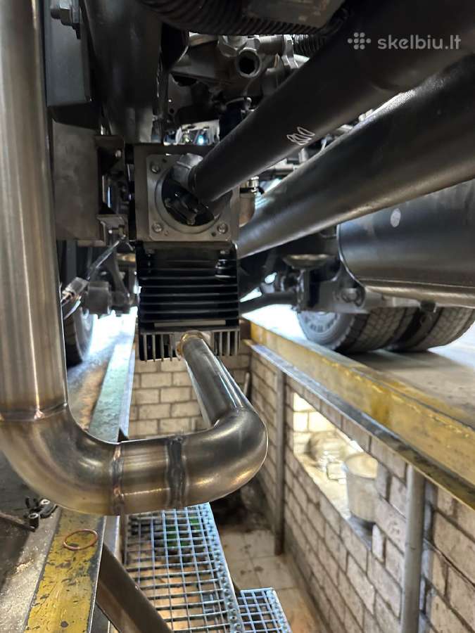 Kompresorius Mouvex Mistral cementui iškrauti