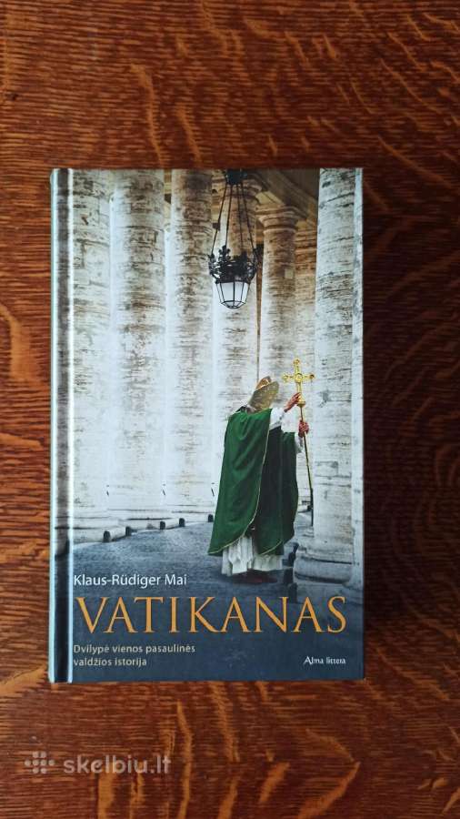 Parduodu knyga"vatikanas"