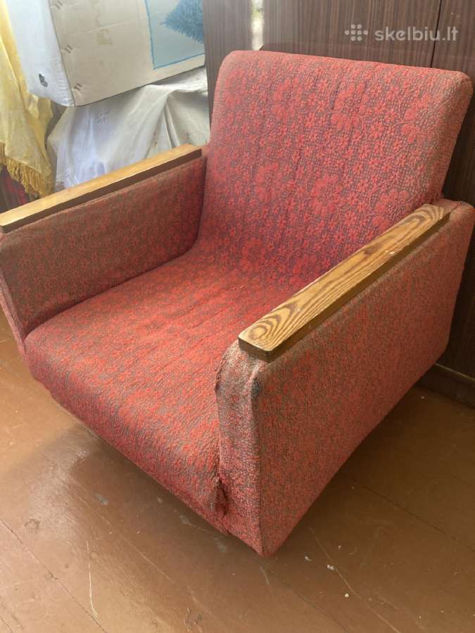 Seni foteliai - nuotraukos Nr. 3