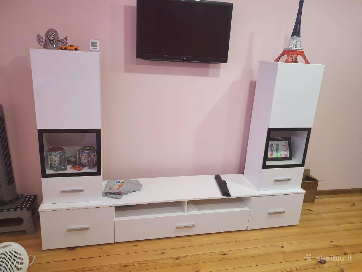 Sekcija su LED apšvietimu
