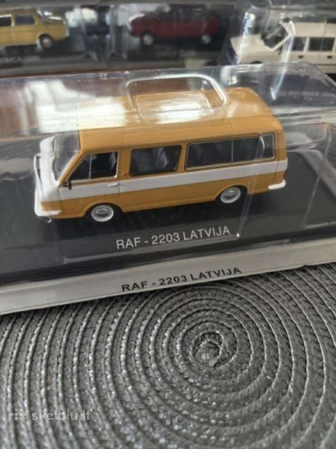 Raf 2203