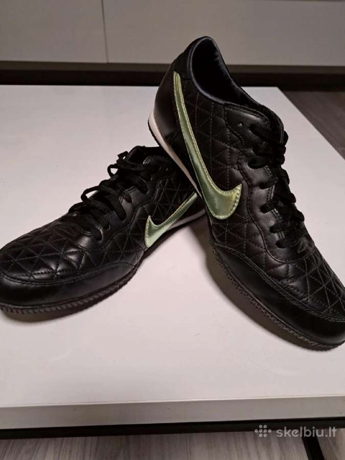 Nike laisvalaikio kedai