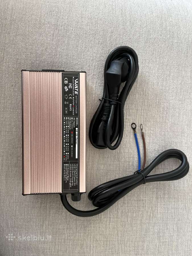Akumuliatorius pakrovėjas 24v 20a