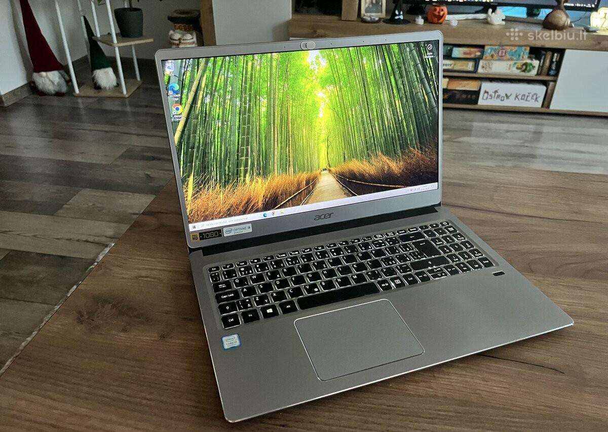 Acer Swift 315 su 15.6 coliu ekranu