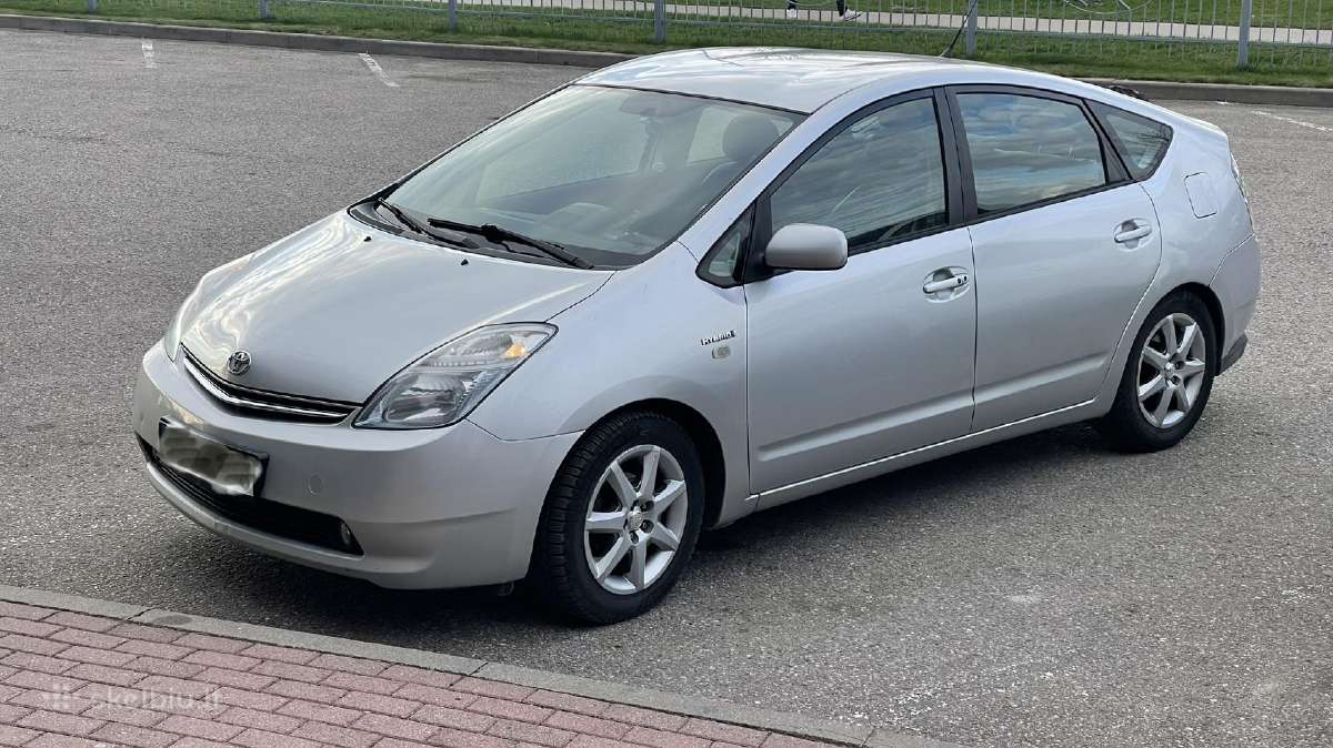 Toyota Prius nuoma - nuotraukos Nr. 5