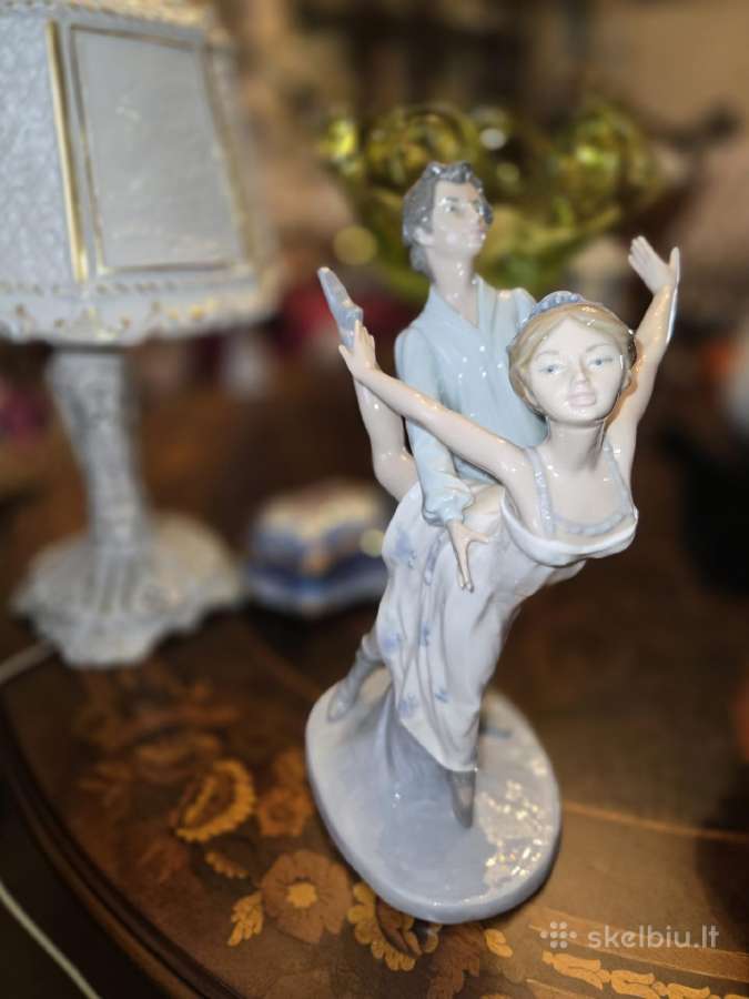 Parduodu Statulelie Nao Lladro Baleto Pora