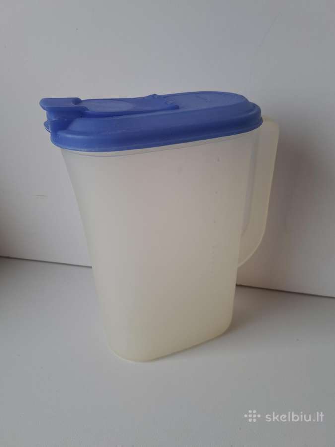 Pieno sulčių talpykla, grafinas, plastikinis