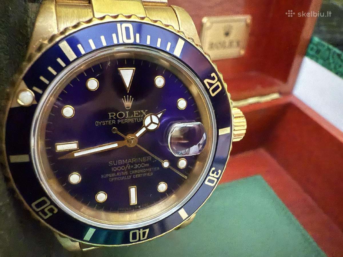 Rolex Submariner Date 16618
