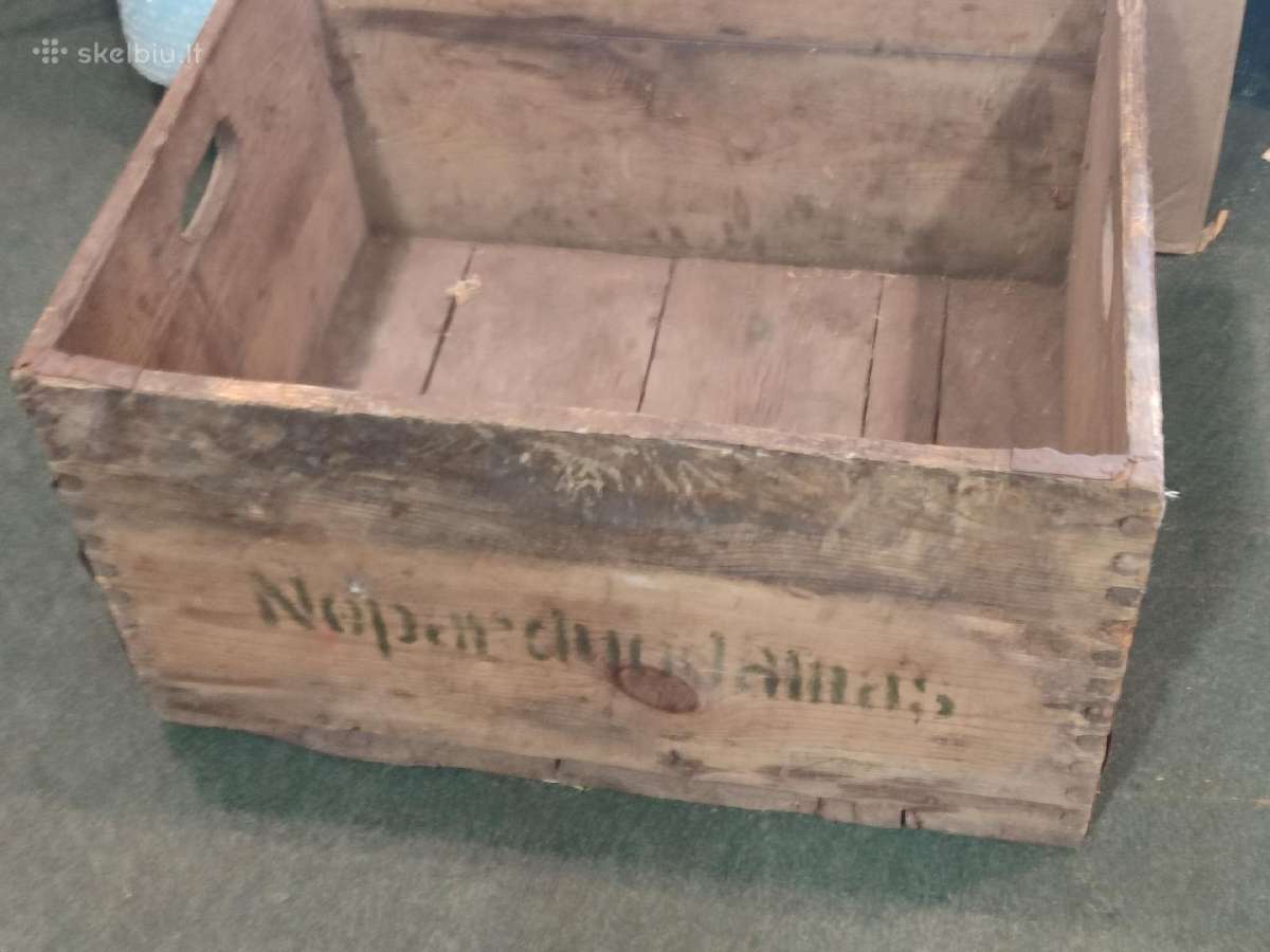 Tarpukario Volfas Engelman Medinė dėžė