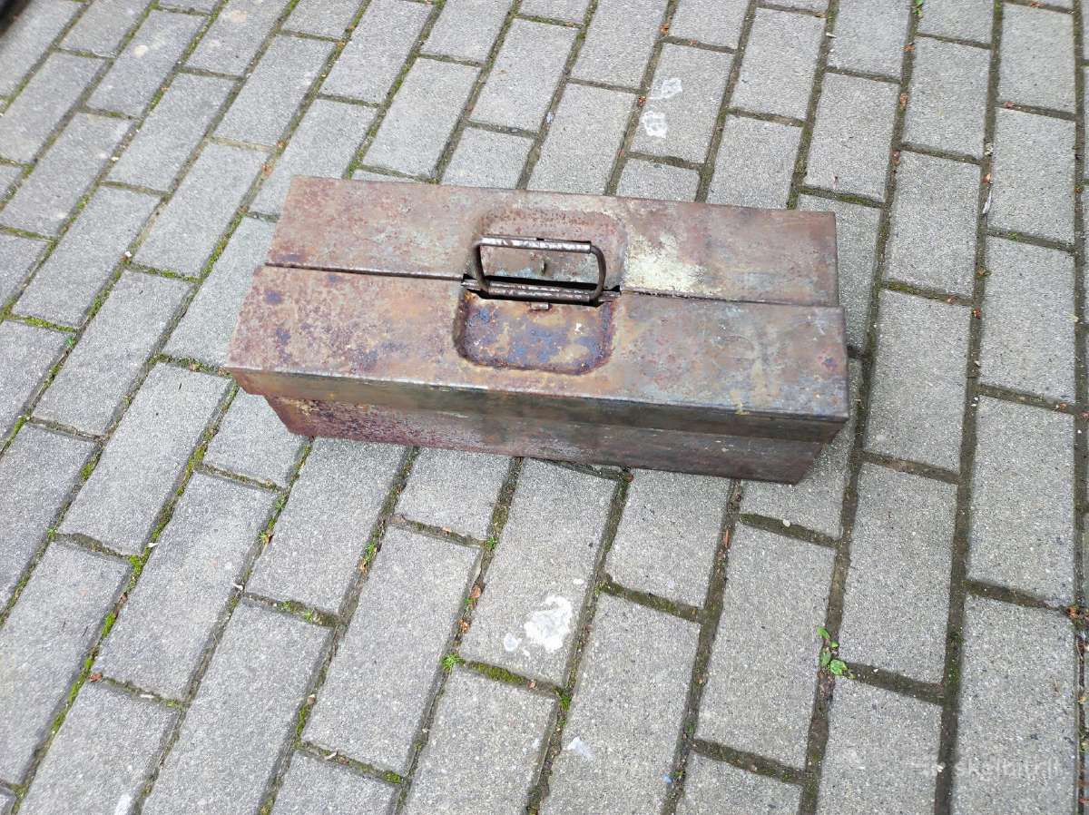 Tarybinė įrankių dėžė
