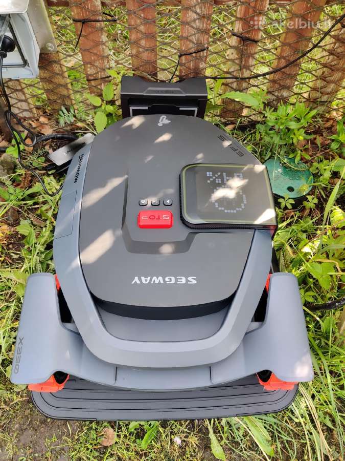 Vejos pjovimo robotų instaliavimas, konsultacija - nuotraukos Nr. 15