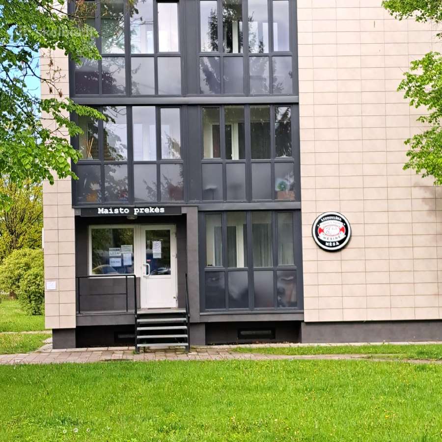 Komercines patalpos