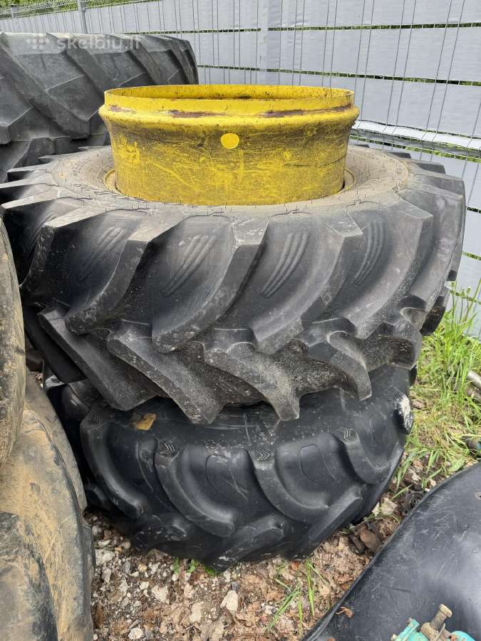 Oźka 480/70r28 traktoriaus dubliai