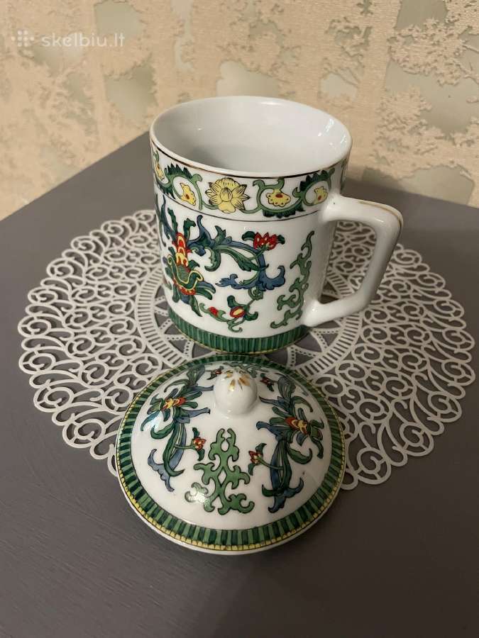 Puodelis su dangteliu - nuotraukos Nr. 2