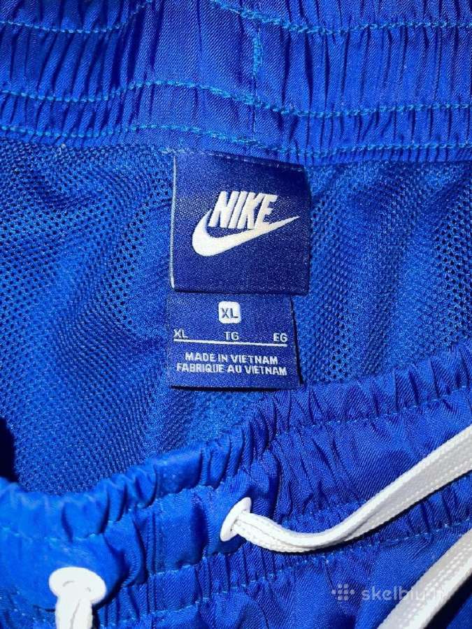 Nike šortai - nuotraukos Nr. 2